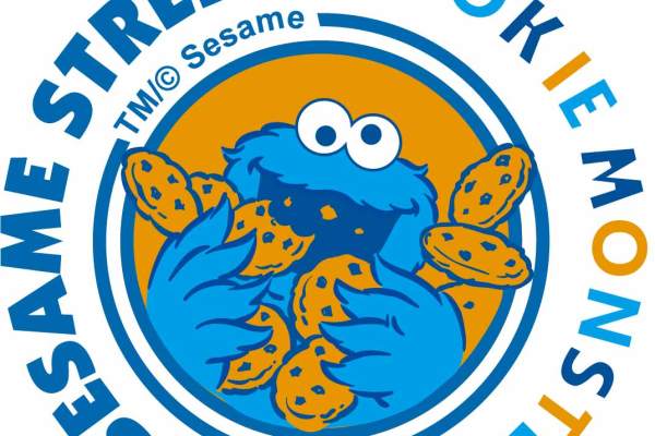 潮牌KAWS字母图案印花矢量图服装裁片T恤烫图印花花型素材