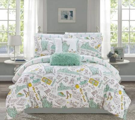 A fun comforter set that captures the hustle and bustle of life in the Big Apple, perfect for back to school (or college) with everything you need to a transform a child's bedroom or a dorm. The comforter features a printed New York theme complete with the NY skyline and Lady Liberty on the face and a Statue of Liberty pattern print the reverse. Design coordinated super-soft microfiber sheets, reversible pillow shams, a printed