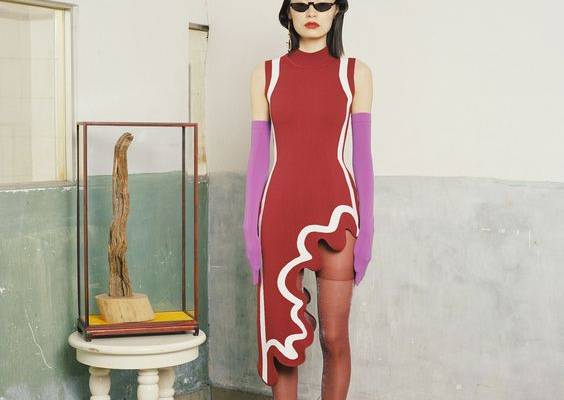 The complete PH5 Fall 2018 Ready-to-Wear fashion show now on Vogue Runway.