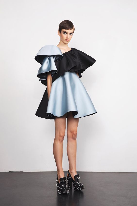 Dice Kayek Spring 2019 Ready-to-Wear Collection