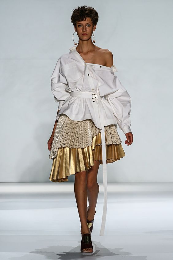 How to Dress in Avant-Garde Fashion | Fashionisers©