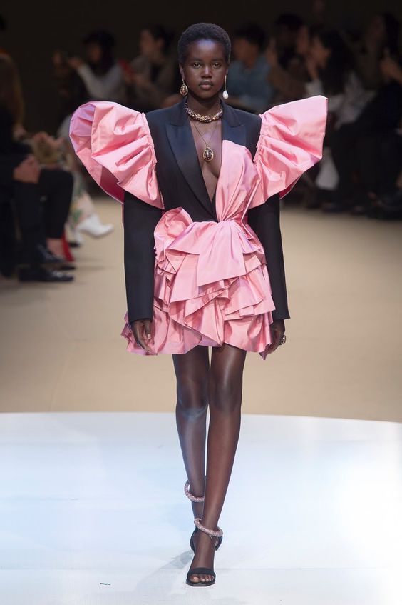 Alexander McQueen | Ready-to-Wear – Autumn 2018 | Look 38