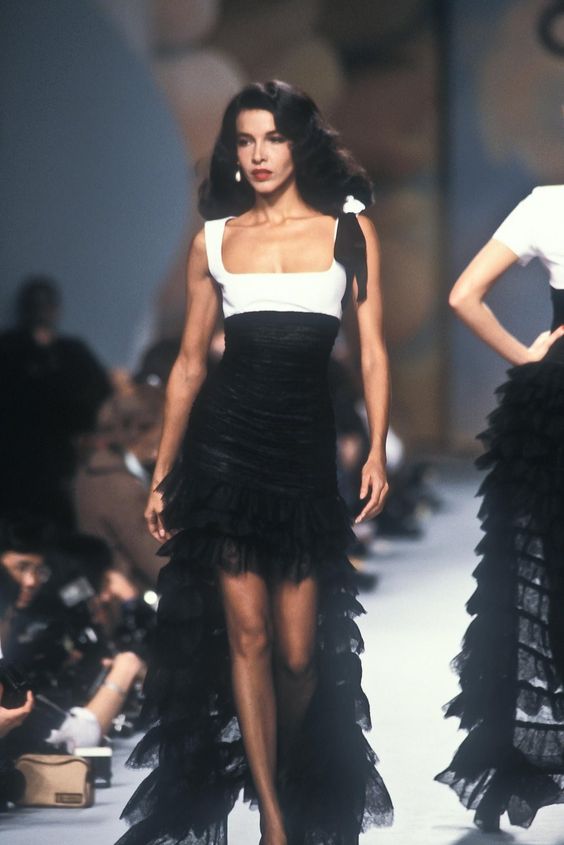 CHANEL Runway Show SS 1988 by Lagerfeld