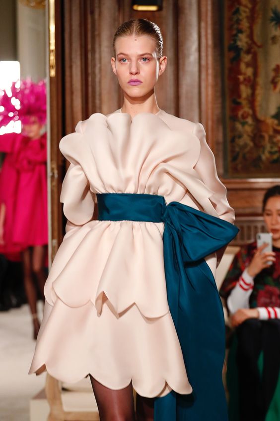 Valentino Spring 2018 Couture Fashion Show