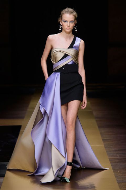 All the Looks From the Versace Fall 2016 Couture Collection