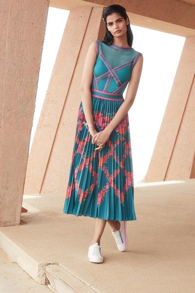 Tadashi Shoji Resort 2019 New York Collection – Vogue