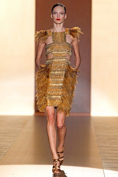 Gucci Spring 2011 Ready-to-Wear Fashion Show