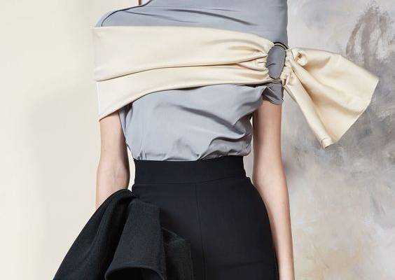 The complete Maticevski Fall 2018 Ready-to-Wear fashion show now on Vogue Runway.