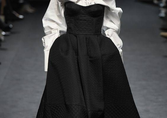 Pushbutton Seoul Fall 2016 Fashion Show