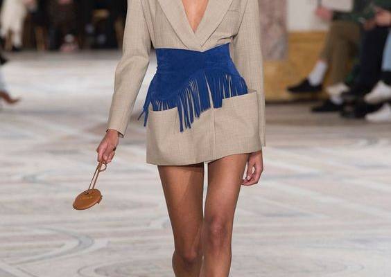 Jacquemus Fall 2018 Ready-to-Wear Fashion Show