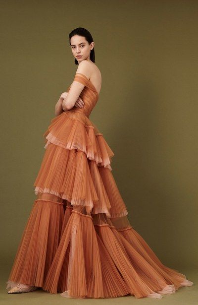 J. Mendel Fall 2018 Ready-to-Wear Fashion Show