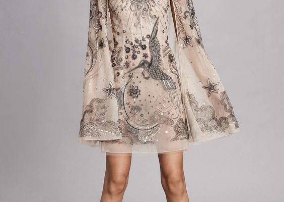 Dennis Basso Pre-Fall 2018 Collection Photos - Vogue