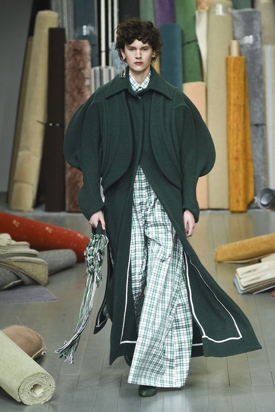 Richard Malone Fall 2018 Ready-to-wear London Collection – Vogue