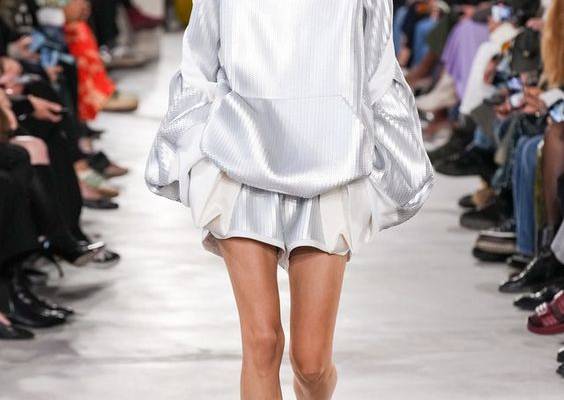 Sacai Spring 2023 Ready-to-Wear Collection