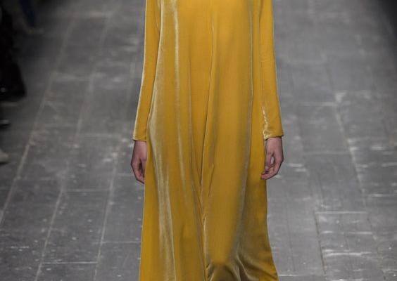 Valentino Fall 2016 Ready-to-Wear Collection