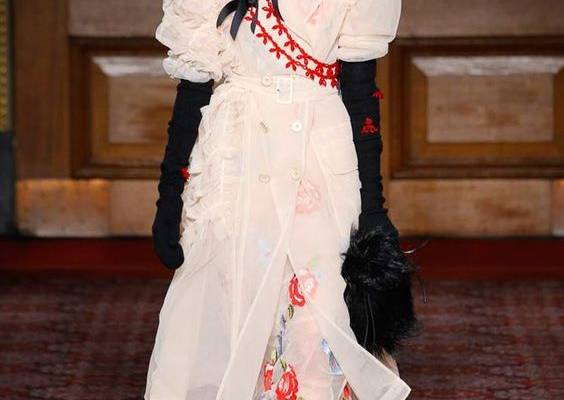 Simone Rocha Fall 2018 Ready-to-Wear Fashion Show