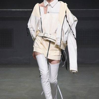 Unravel Spring 2018 Ready-to-Wear Fashion Show