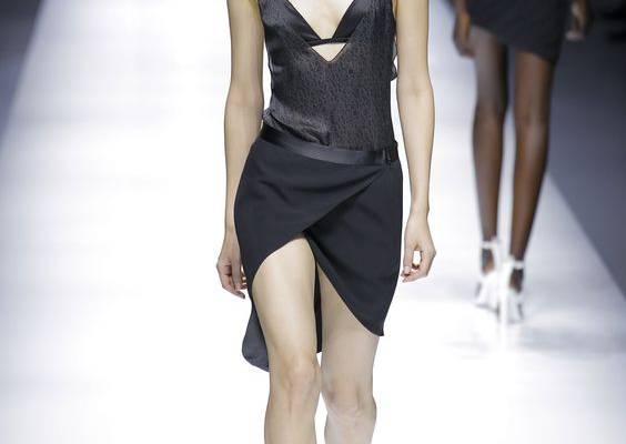 Lanvin Spring 2018 Ready-to-Wear Fashion Show