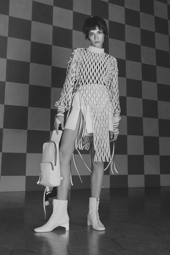 See the full Spring 2018 collection from Alyx.