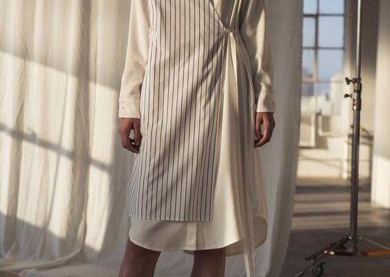 The complete Shaina Mote Spring 2017 Ready-to-Wear fashion show now on Vogue Runway.