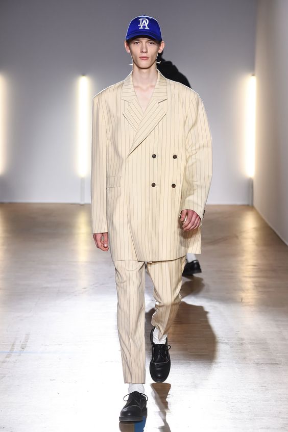 The complete Christian Dada Fall 2018 Menswear fashion show now on Vogue Runway.