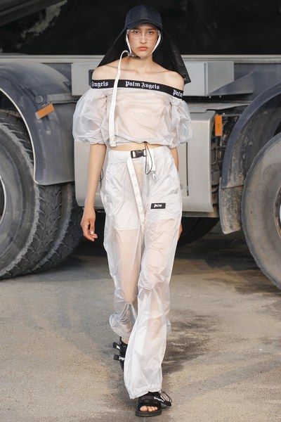 See the complete Palm Angels Spring 2018 Menswear collection.