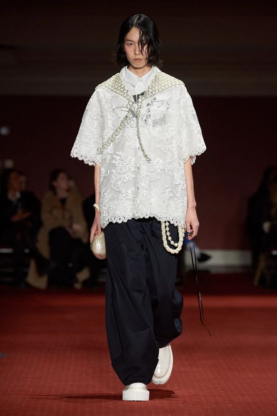 Simone Rocha Fall 2023 Ready-to-Wear Collection