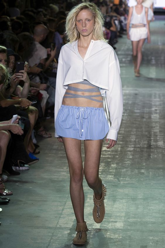 Alexander Wang Spring 2017 Ready-to-Wear Fashion Show