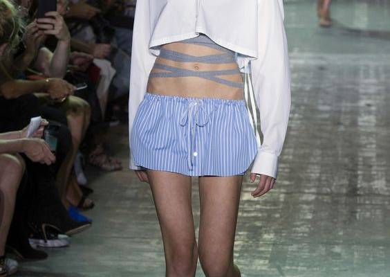 Alexander Wang Spring 2017 Ready-to-Wear Fashion Show