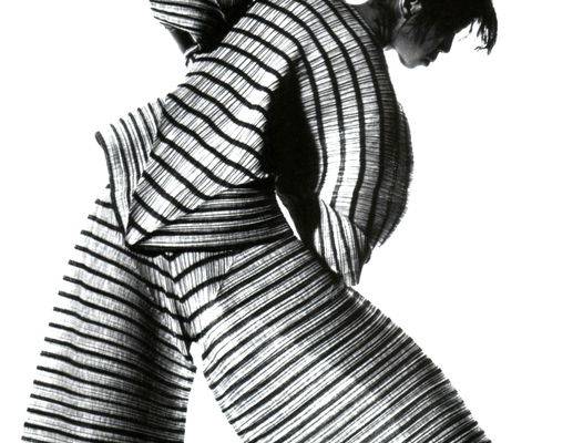 Issey Miyake, 1989 by Irving Penn - Alain.R.Truong