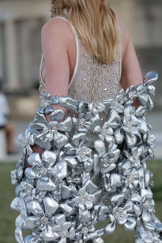 Valentino Fall 2023 Couture Fashion Show