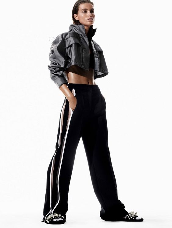 Luna Bijl By Daniel Jackson For Vogue China January 2017 Cool Runnings (2) • Minimal. / Visual.