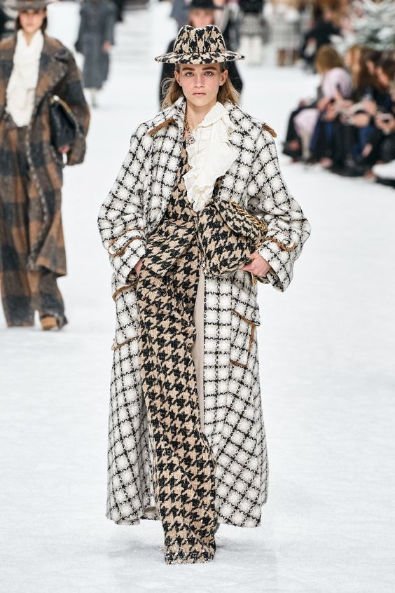 Chanel Fall 2019 Ready-to-Wear Fashion Show – Vogue