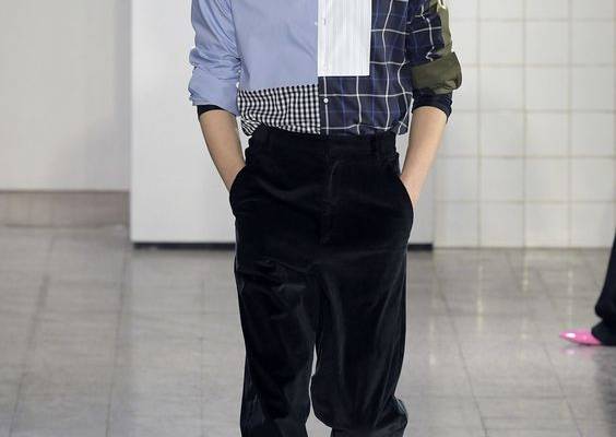 Cédric Charlier Fall 2017 Menswear Fashion Show