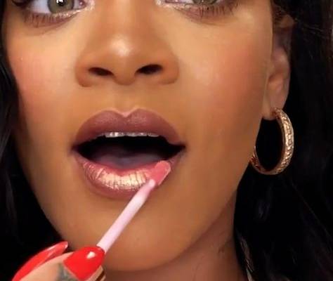 The superstar and beauty mogul shares her guide to 10-minute going-out makeup featuring Fenty Beauty’s best, of course. Tap to watch.