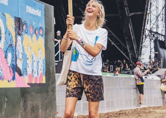 Think designer denim and trophy bags over neon and flower crowns. Tap to see more.