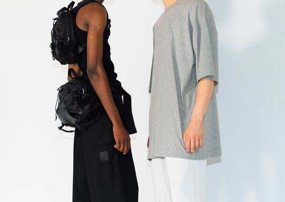 Acielle Tanbetova’s backstage photos give a first glimpse of the coolest accessories, beauty moments, and of course, clothes from the spring 2024 menswear shows in Paris. Tap to see more.