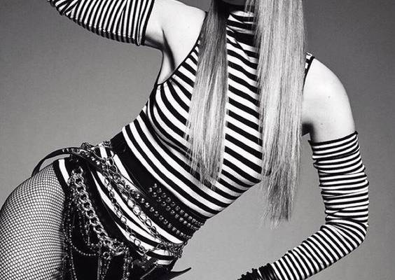 Gigi Hadid Turns Up the Glam Factor For Vogue Brazil