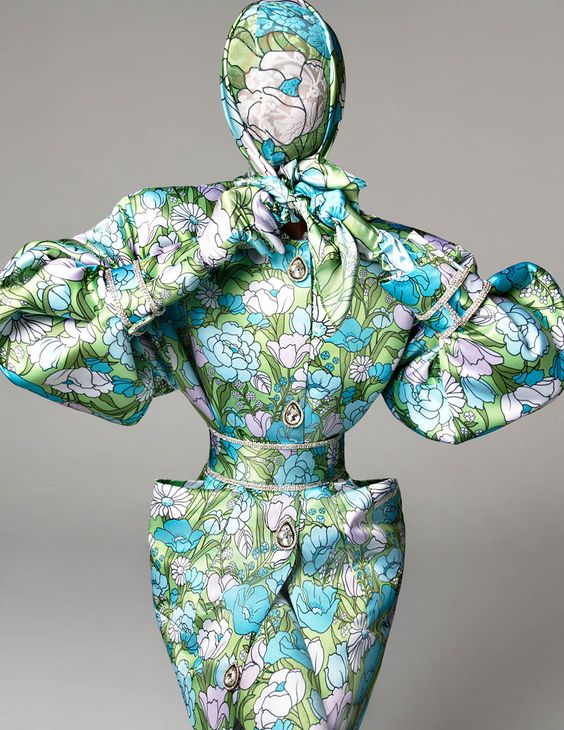 Karlie Kloss covers British Vogue August 2019 by Steven Meisel