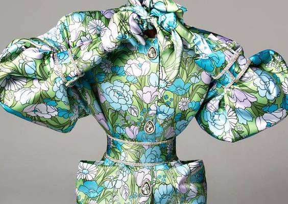 Karlie Kloss covers British Vogue August 2019 by Steven Meisel