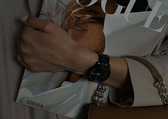 How to write for Vogue