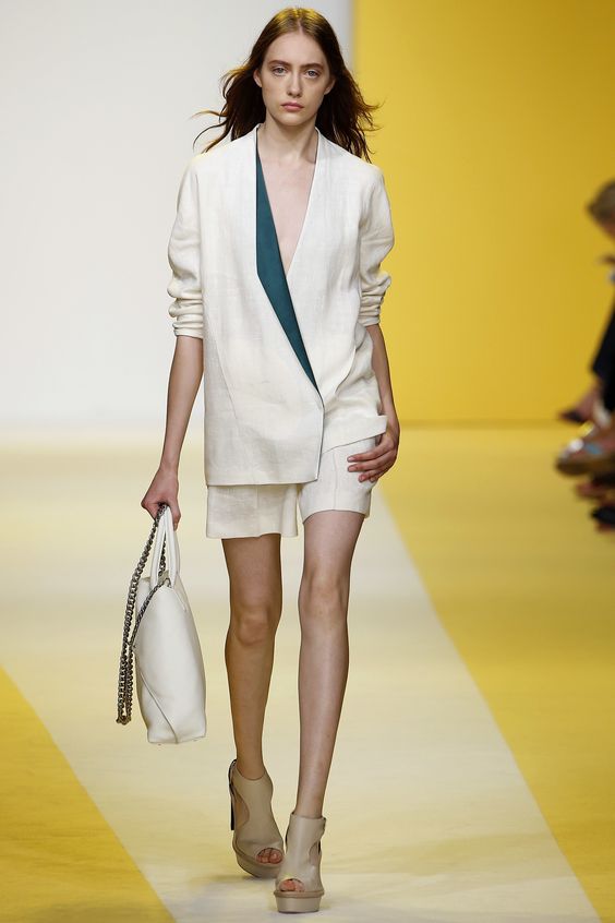 Akris Spring 2017 Ready-to-Wear Collection