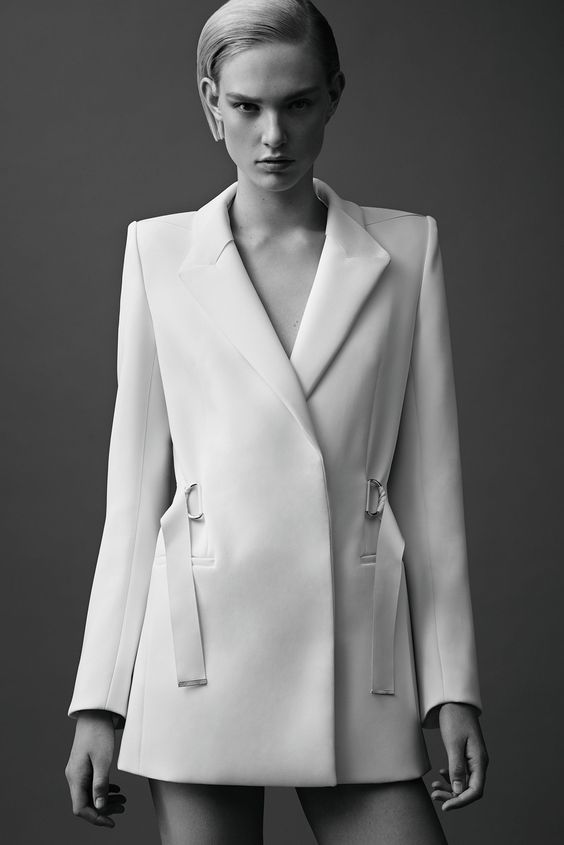 Mugler Resort 2015 Collection Photos – Vogue