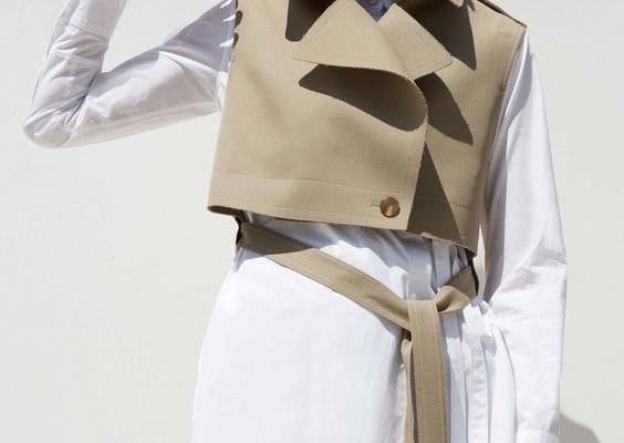 Helmut Lang Resort 2017 Fashion Show