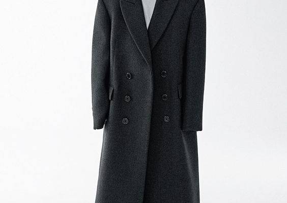 Gigi Hadid Covers Vogue Australia July 2018, Reflecting On Privilege And Social Media — Anne of Carversville