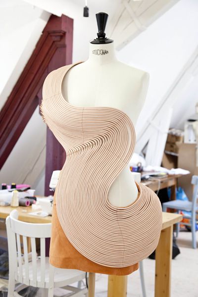 Preview AIFW – Pauline van Dongen | Team Peter Stigter, catwalk show, streetwear and fashion photography