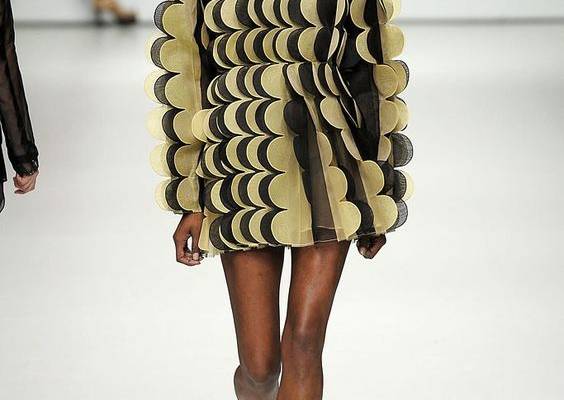 Christopher Kane Spring 2009 Ready-to-Wear Fashion Show