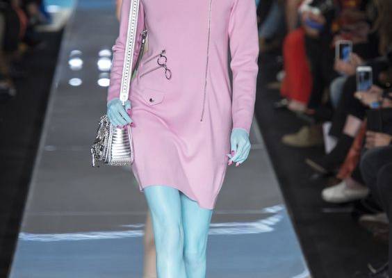Moschino Fall 2018 Ready-to-Wear Fashion Show
