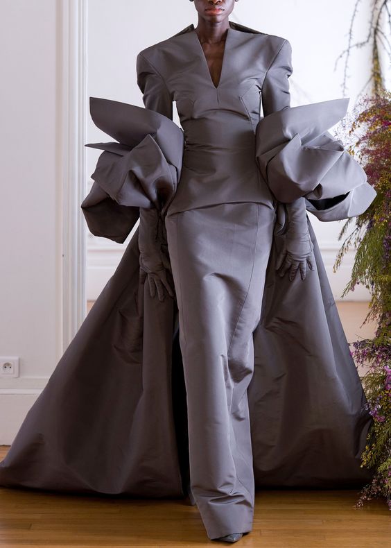 Ruched — Heaven Scent: Ashi Studio Spring 2022 Couture