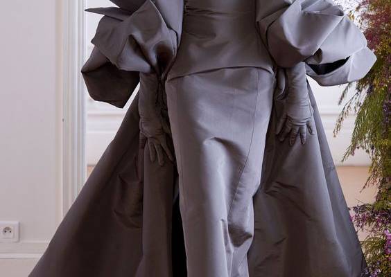 Ruched — Heaven Scent: Ashi Studio Spring 2022 Couture